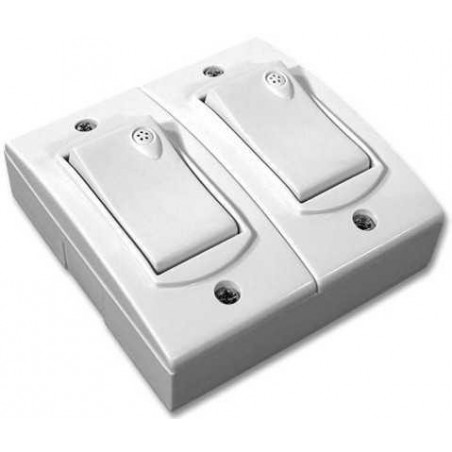 LLave exterior JELUZ VERONA 2 punto 10A combinado blanco