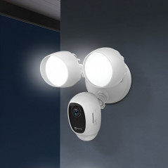 Cámara de seguridad EZVIZ LC1C IP65 con sirena y doble luz inteligente 2000LM